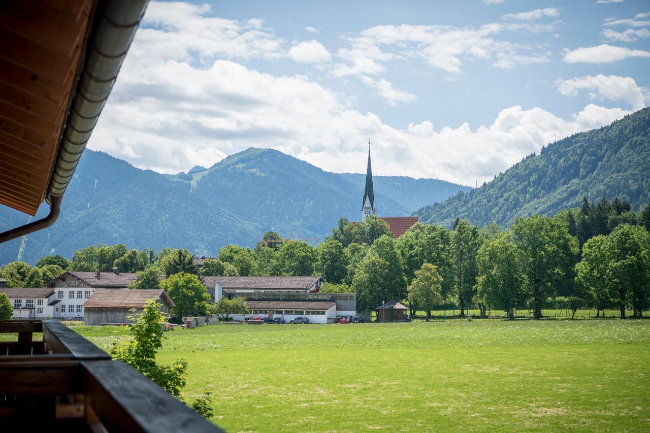 Luxury Apartments "R6 Tegernsee" Bad Wiessee Exterior photo